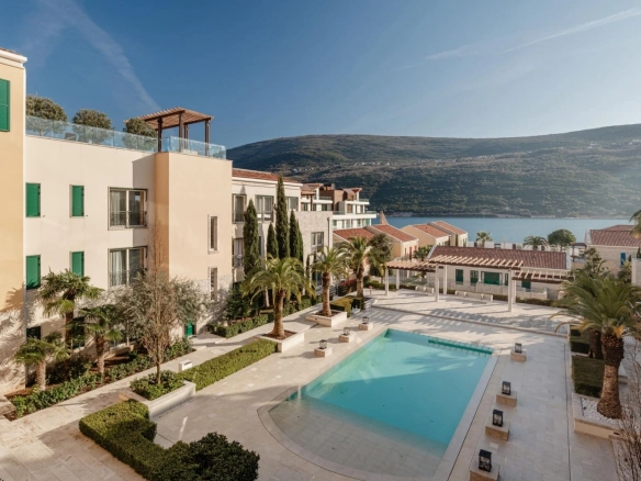 Dvosoban stan 172 m² – Kumbor, Herceg Novi — fotografija 8