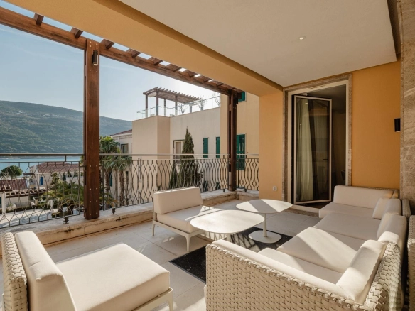 Dvosoban stan 172 m² – Kumbor, Herceg Novi — fotografija 16