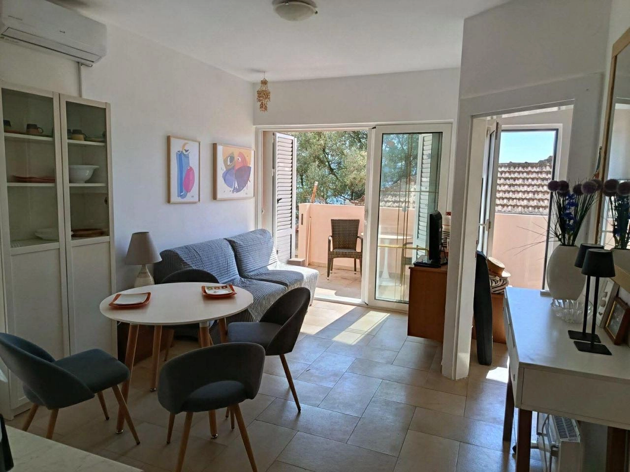 Jednosoban-stan-sa-vrtom-u-Savini-Herceg-Novi-5 Jednosoban stan 33 m² – Savina, Herceg Novi — fotografija 6