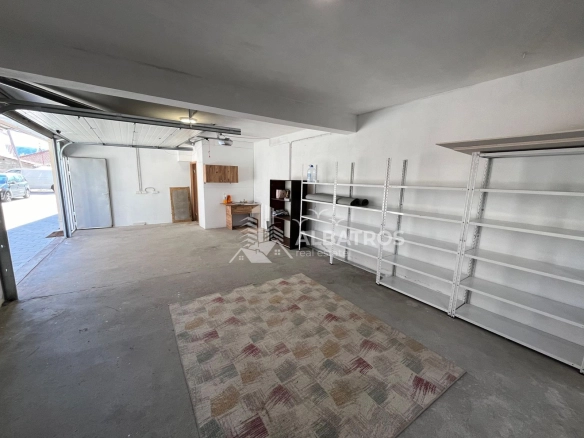 Izdavanje: Poslovni prostor 50 m² – Bjeliši, Bar — fotografija 3
