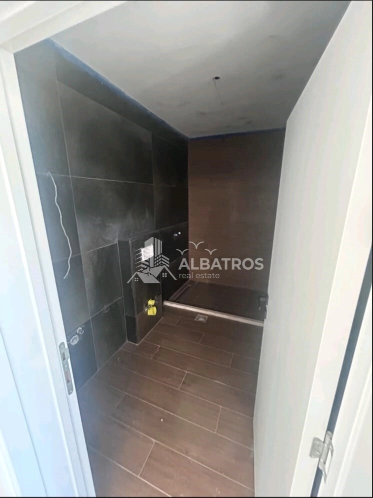 Trosobna-kuca-sa-terasama-u-Polju-Bar-6 Kuća sa dvije terase u Polju, Bar — fotografija 7