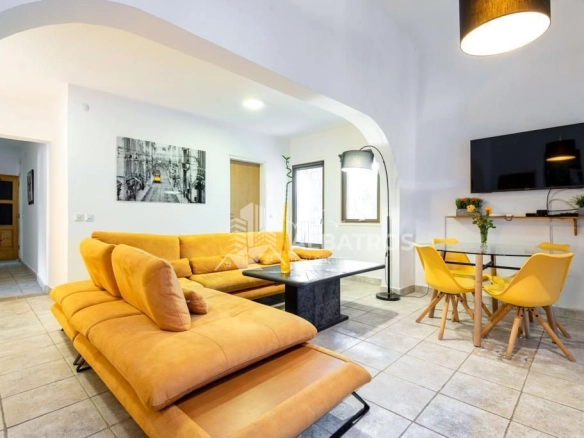 Izdavanje: Kuća 600 m² – Dobra Voda, Bar — fotografija 3