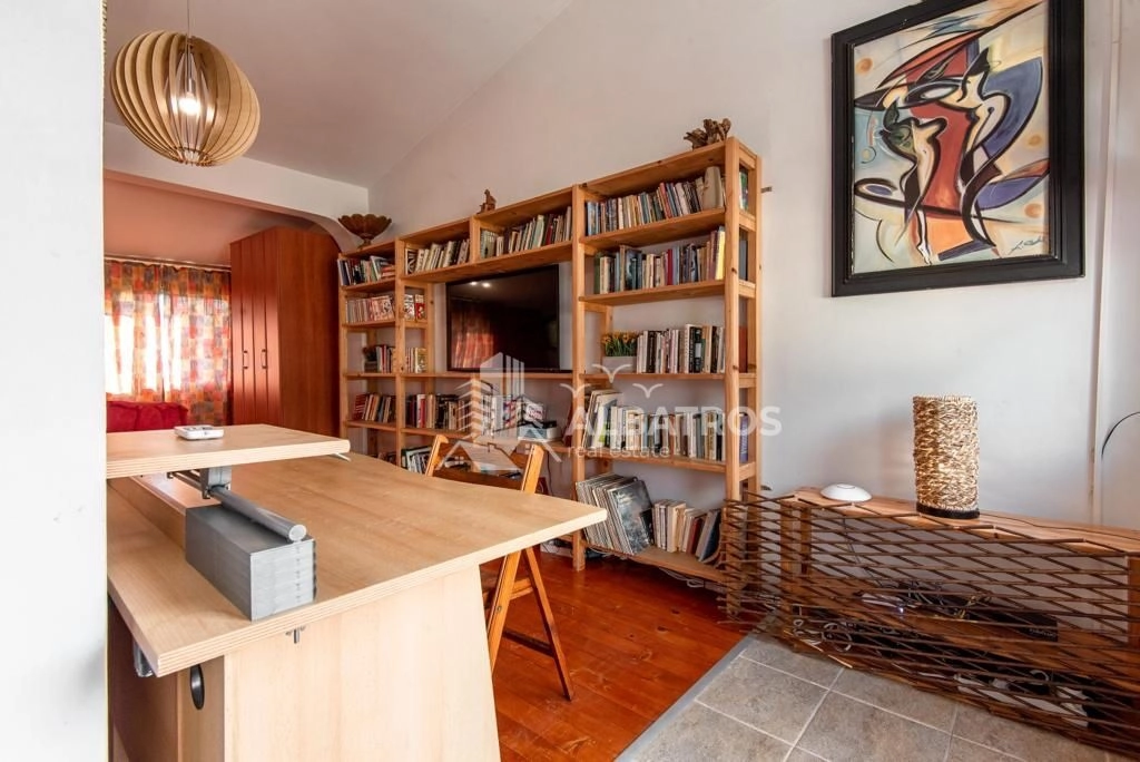 Trospratna-kamena-kuca-sa-dvoristem-Dobra-Voda-Bar-15 Izdavanje: Kuća 600 m² – Dobra Voda, Bar — fotografija 16