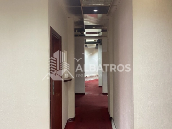 Izdavanje: Poslovni prostor – Bar — fotografija 8