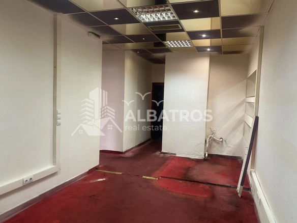 Izdavanje: Poslovni prostor – Bar — fotografija 10