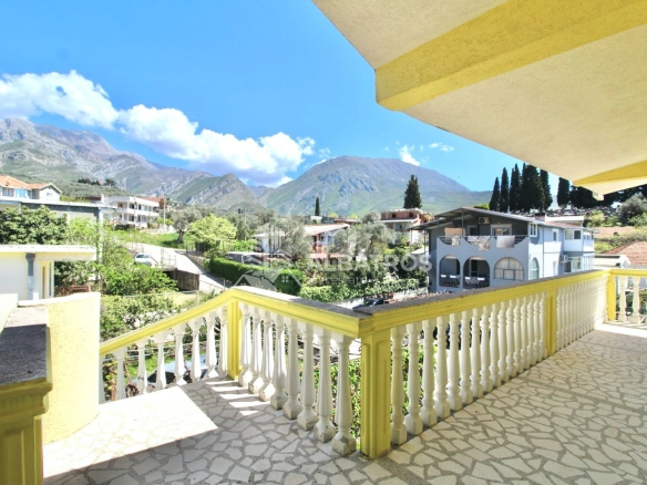 Izdavanje: Trosoban stan 130 m² – Čeluga, Bar — fotografija 18