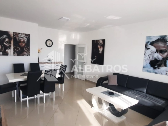 Izdavanje: Dvosoban stan 84 m² – Šušanj, Bar — fotografija 2