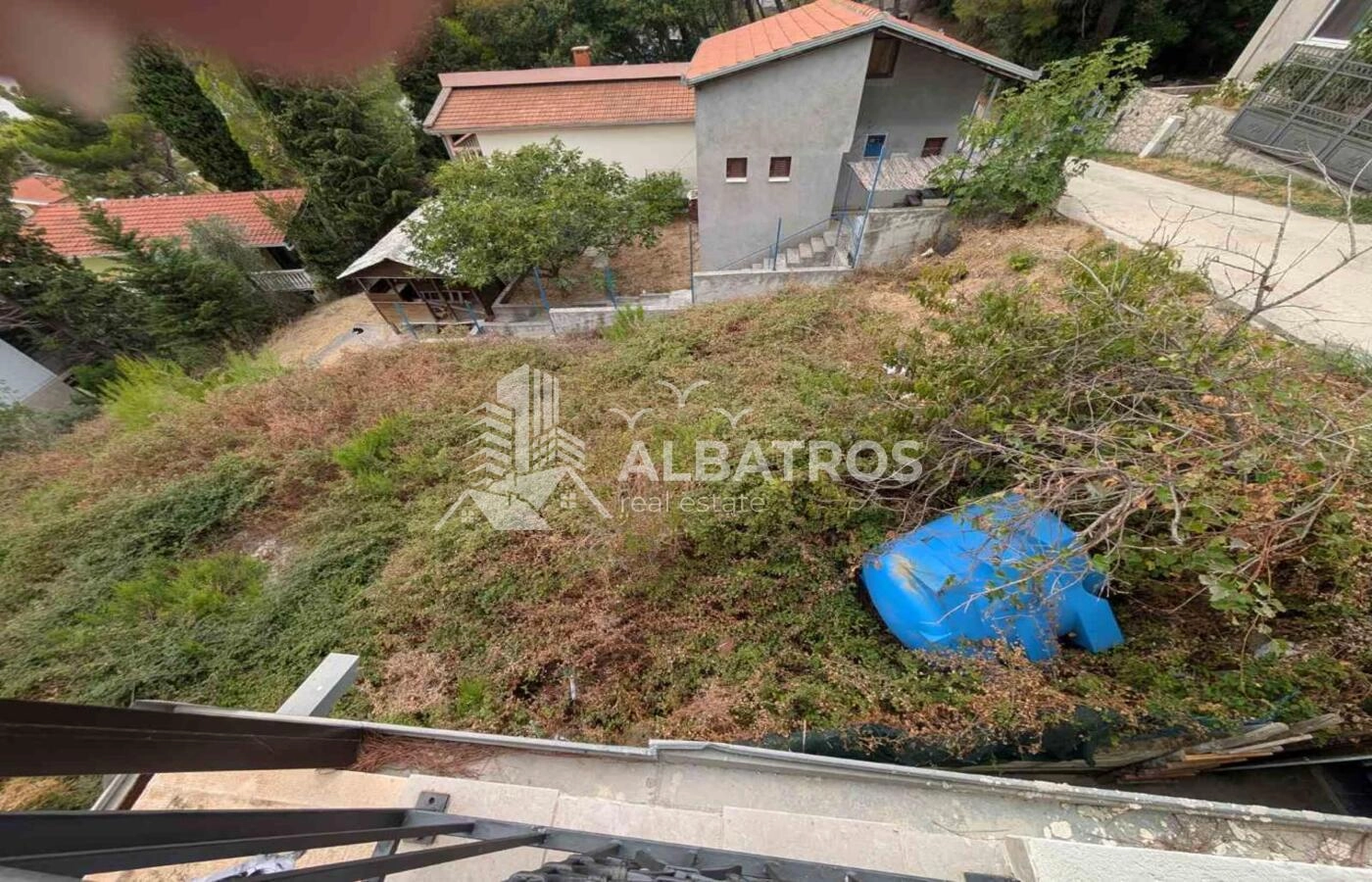 Urbanizovan-plac-sa-pogledom-na-more-Susanj-Bar-1 Plac 300 m² – Šušanj, Bar — fotografija 2