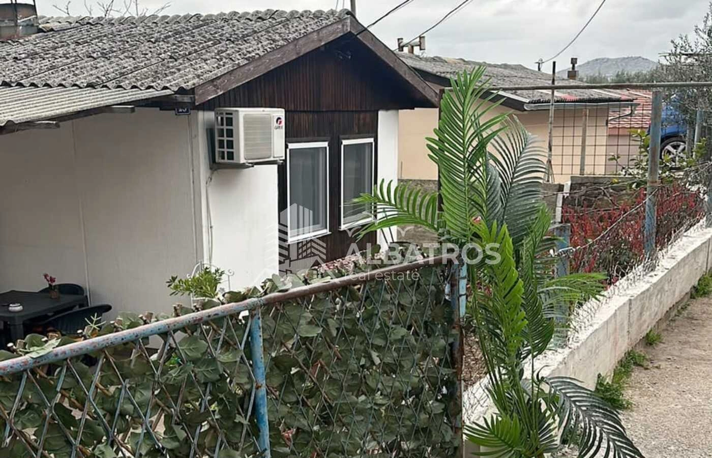 Montažna kuća u Starom Baru
