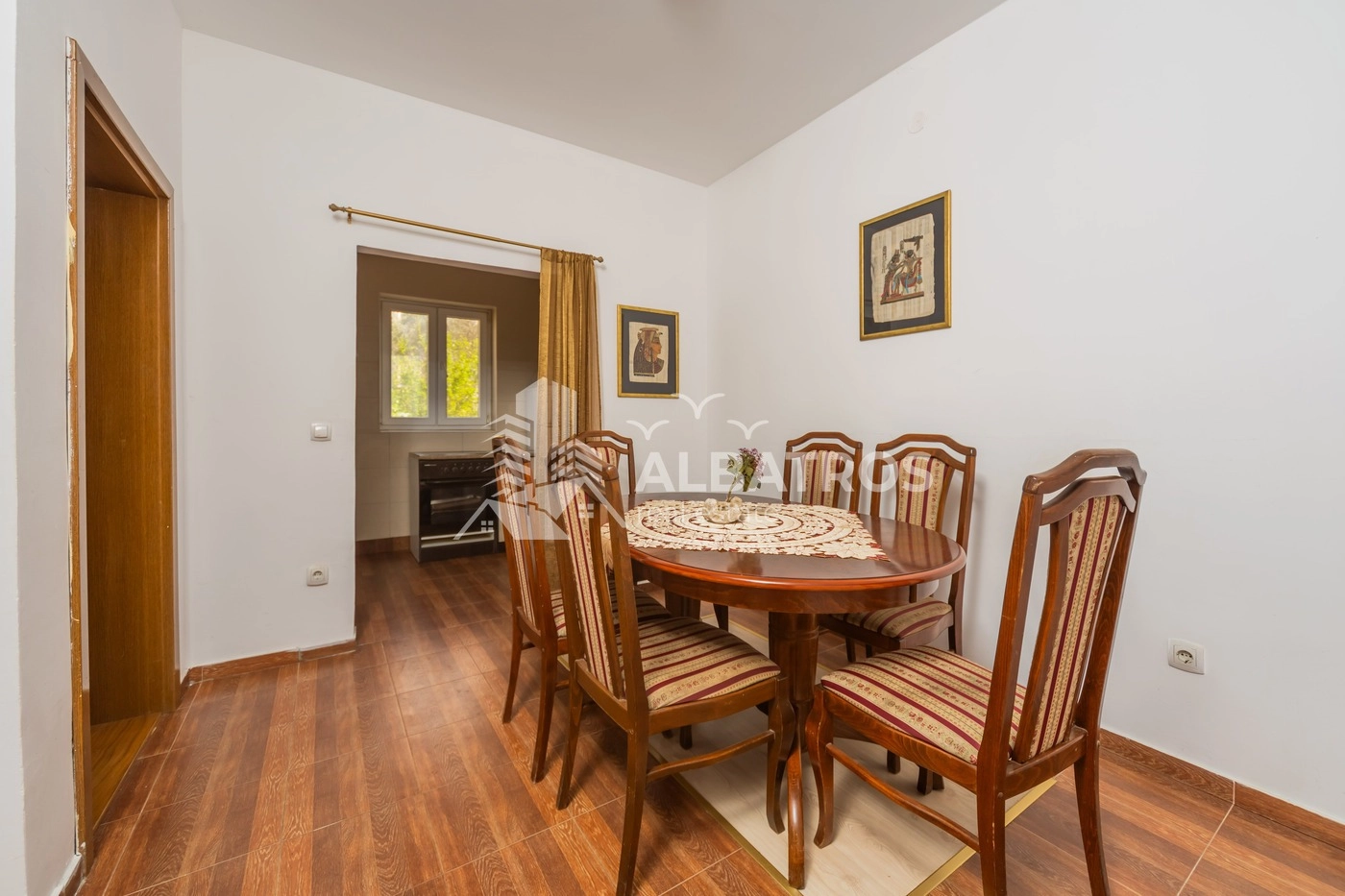 Izdavanje: Jednosoban stan 64 m² – Rena, Bar — fotografija 3