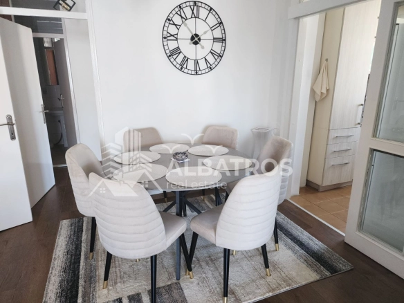 Izdavanje: Dvosoban stan 80 m² – Bar — fotografija 2