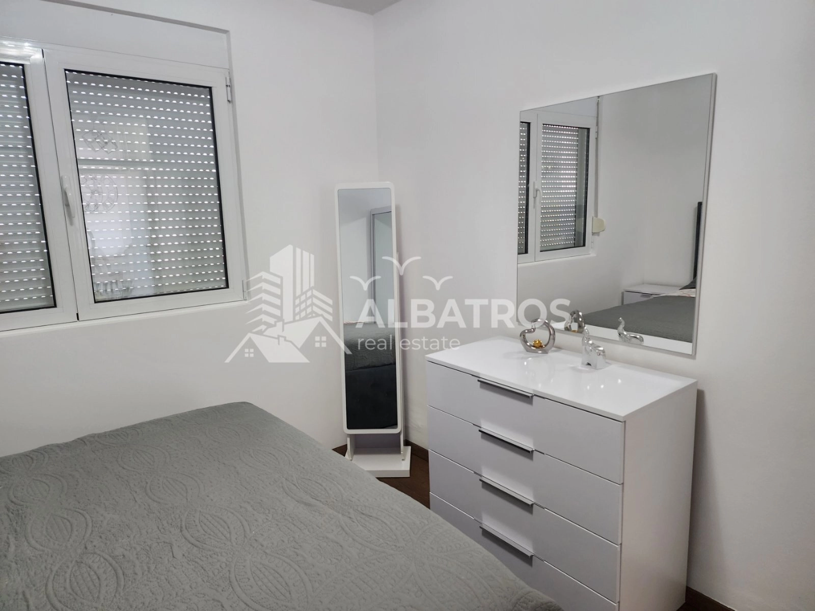 Izdavanje: Dvosoban stan 80 m² – Bar — fotografija 7