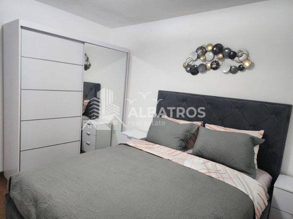 Izdavanje: Dvosoban stan 80 m² – Bar — fotografija 8