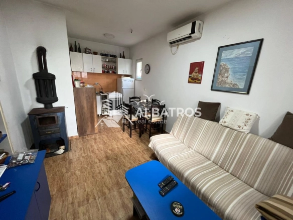 Izdavanje: Dvosoban stan 65 m² – Ilino, Bar — fotografija 2