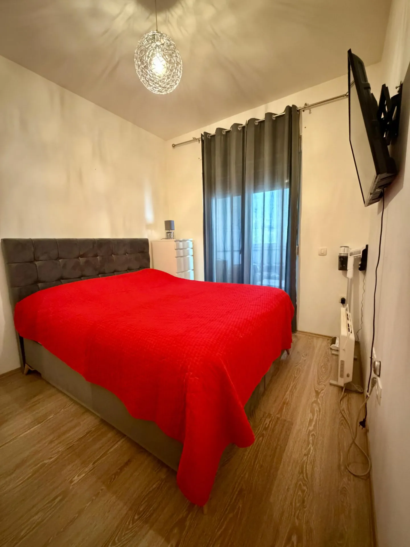 Jednosoban-stan-s-pogledom-na-more-Dubovica-Budva-1 Jednosoban stan 52 m² – Dubovica, Budva — fotografija 2