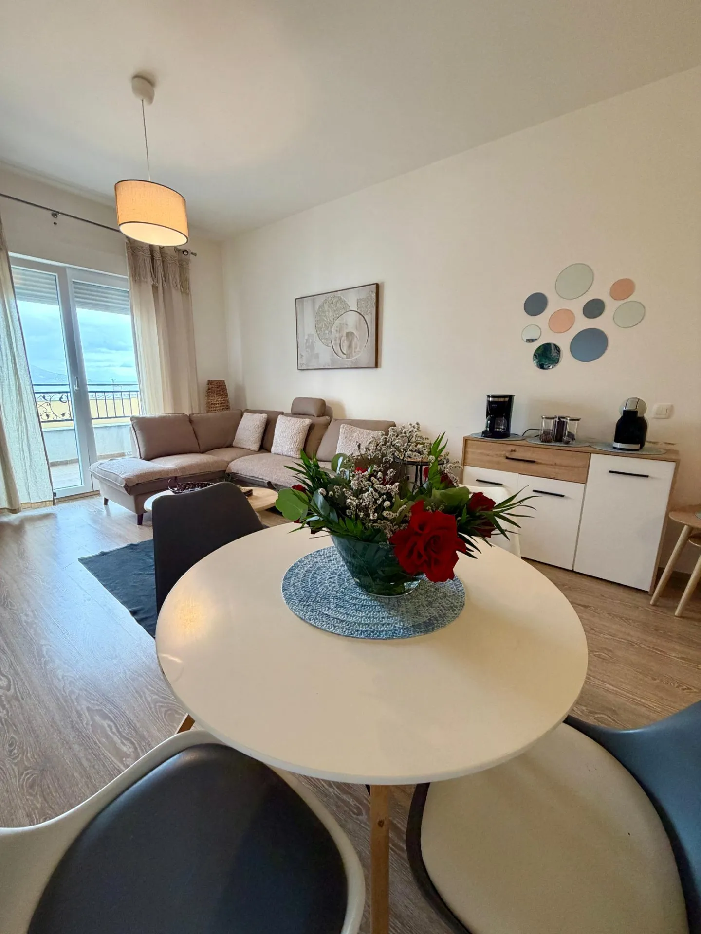 Jednosoban-stan-s-pogledom-na-more-Dubovica-Budva-13 Jednosoban stan 52 m² – Dubovica, Budva — fotografija 14