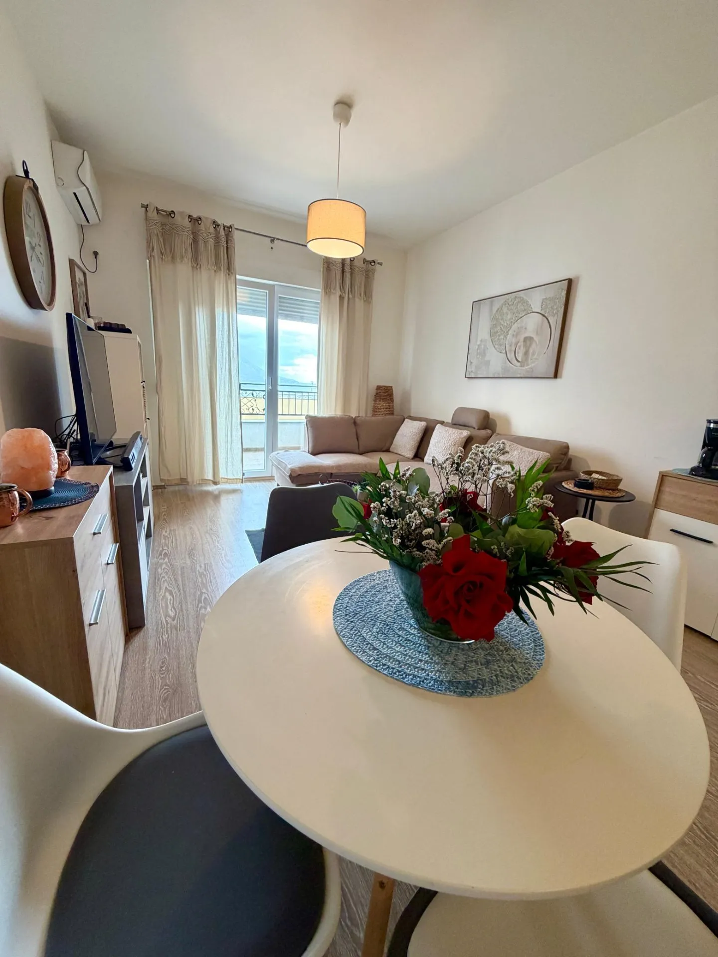 Jednosoban-stan-s-pogledom-na-more-Dubovica-Budva-14 Jednosoban stan 52 m² – Dubovica, Budva — fotografija 15