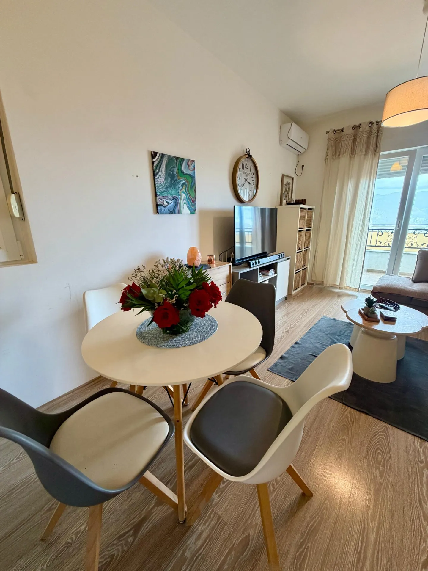 Jednosoban-stan-s-pogledom-na-more-Dubovica-Budva-15 Jednosoban stan 52 m² – Dubovica, Budva — fotografija 16