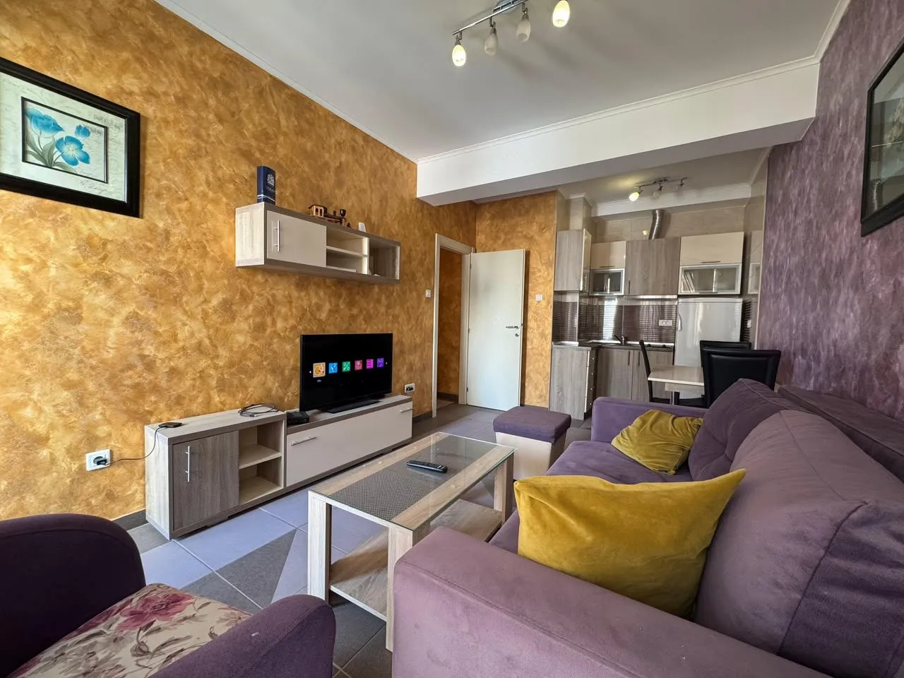 Jednosoban-stan-za-izdavanje-u-Budvi-blizu-plaze-TQ-10 Izdavanje: Jednosoban stan 40 m² – Budva — fotografija 11