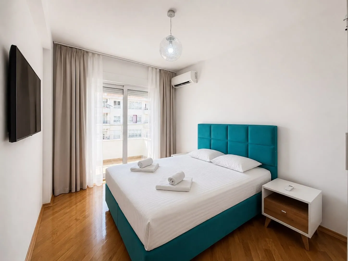 Izdavanje: Trosoban stan 150 m² – Lazi, Budva — fotografija 12