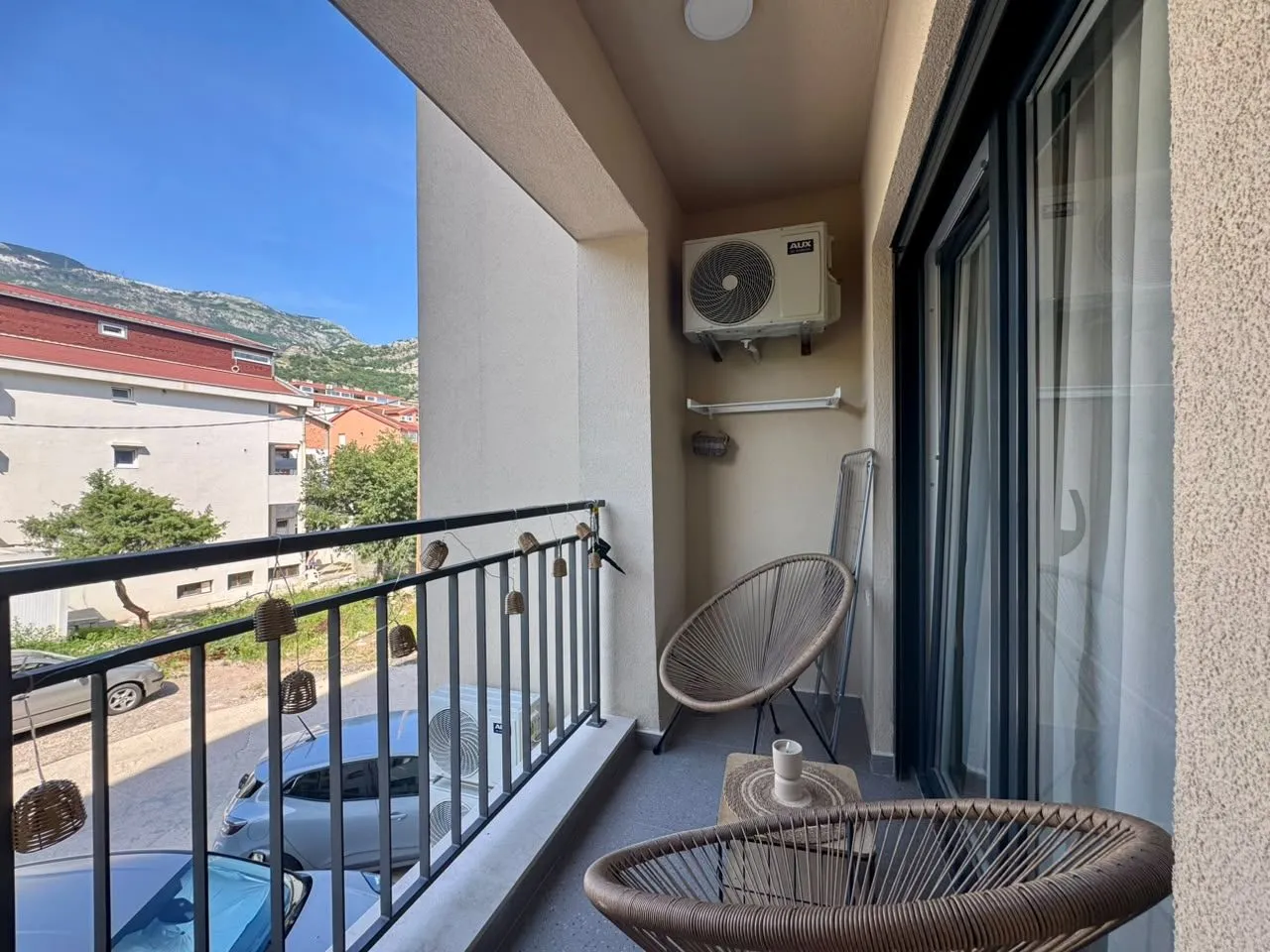 Izdavanje: Jednosoban stan 45 m² – Podmaine, Budva — fotografija 2