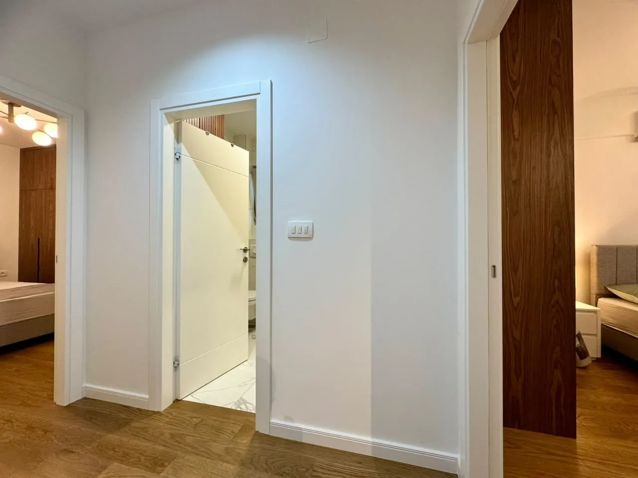 Dvosoban-stan-u-centru-Budve-7 Izdavanje: Dvosoban stan 67 m² – Budva — fotografija 8