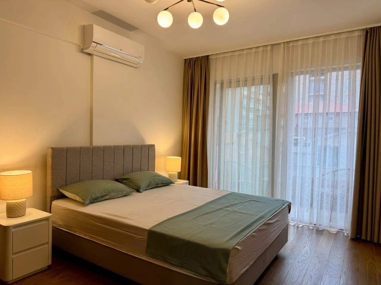 Dvosoban-stan-u-centru-Budve-9 Izdavanje: Dvosoban stan 67 m² – Budva — fotografija 10