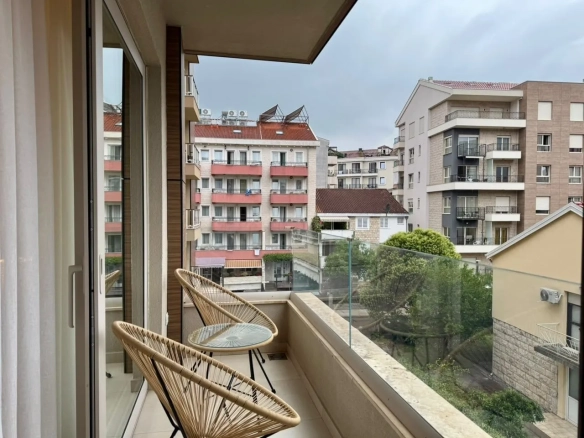 Izdavanje: Dvosoban stan 67 m² – Budva — fotografija 15