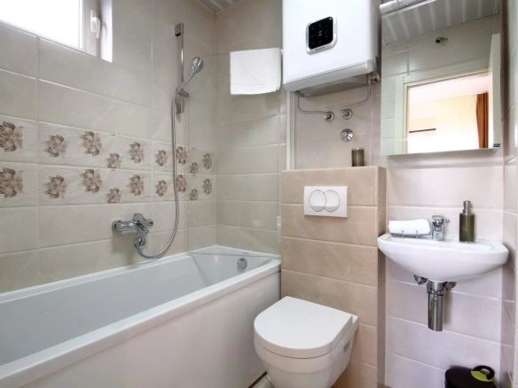 Izdavanje: Dvosoban stan 75 m² – Gospoština, Budva — fotografija 4