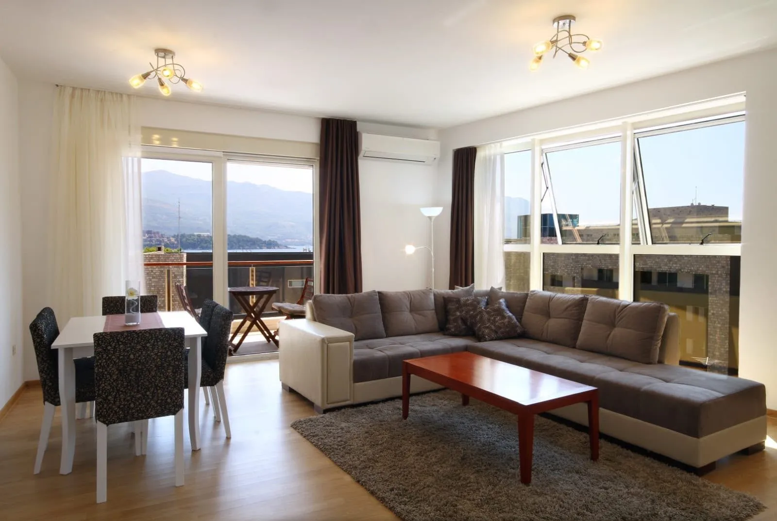 Moderan-dvosoban-stan-za-izdavanje-u-Budvi-6 Izdavanje: Dvosoban stan 75 m² – Gospoština, Budva — fotografija 7