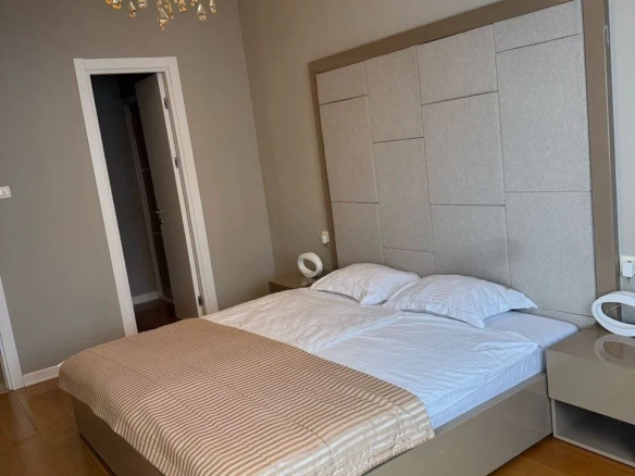 Izdavanje: Trosoban stan 194 m² – Budva — fotografija 10