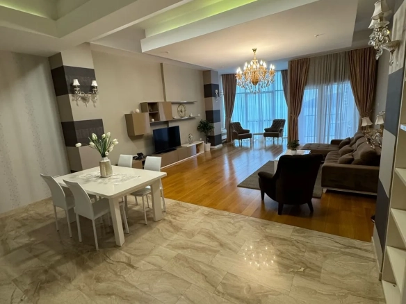 Izdavanje: Trosoban stan 194 m² – Budva — fotografija 20