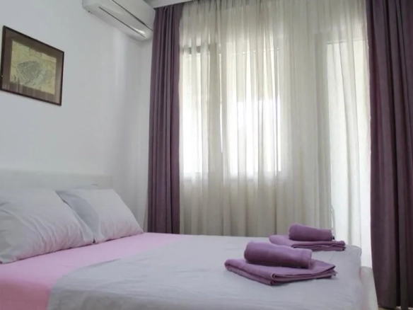 Izdavanje: Trosoban stan 120 m² – Budva — fotografija 14