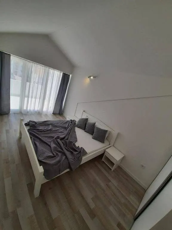 Dvosoban-stan-za-izdavanje-u-Rozinu-Budva-2 Izdavanje: Dvosoban stan – Rozino, Budva — fotografija 3