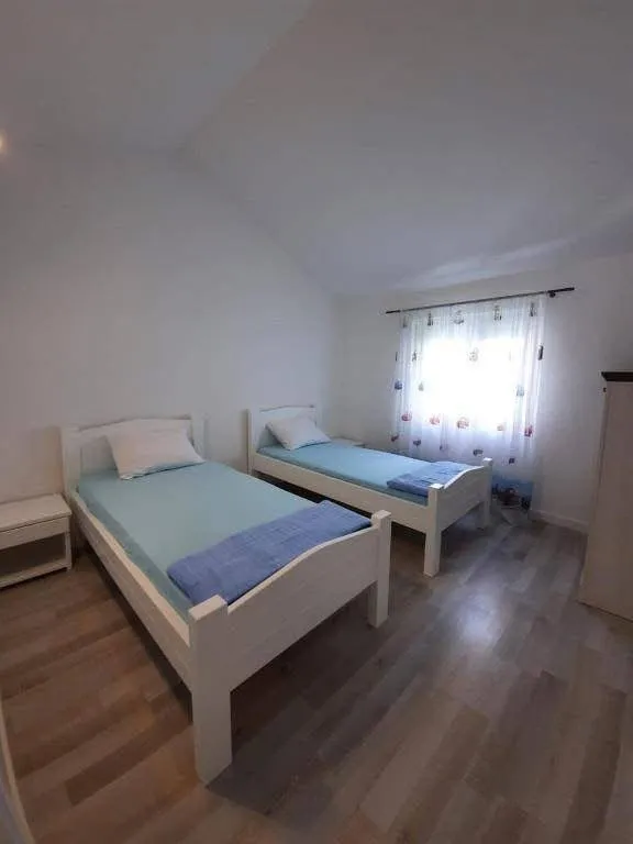 Dvosoban-stan-za-izdavanje-u-Rozinu-Budva-17 Izdavanje: Dvosoban stan – Rozino, Budva — fotografija 18