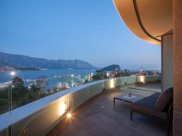 Izdavanje: Dvosoban stan – Budva — fotografija 7