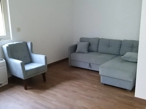 Namješten jednosoban stan u centru Budve