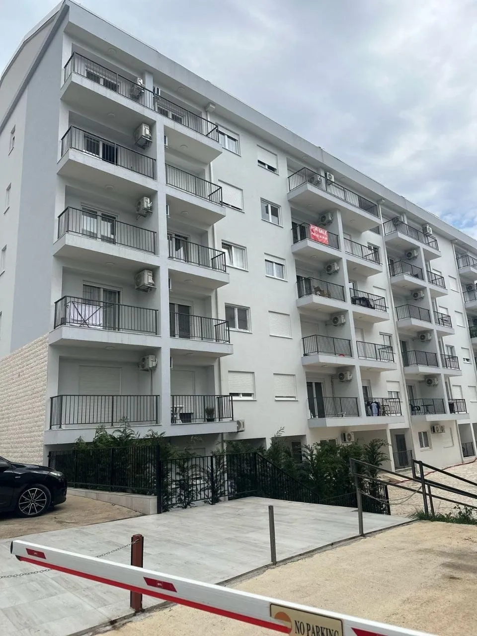 Izdavanje: Jednosoban stan 47 m² – Lazi, Budva — fotografija 9