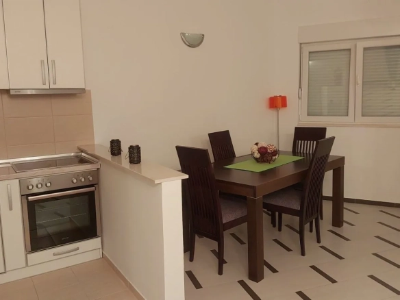 Izdavanje: Jednosoban stan 56 m² – Prijevor, Budva — fotografija 3