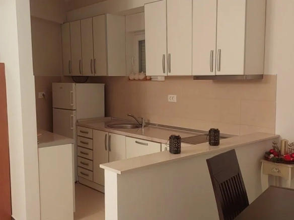 Izdavanje: Jednosoban stan 56 m² – Prijevor, Budva — fotografija 12