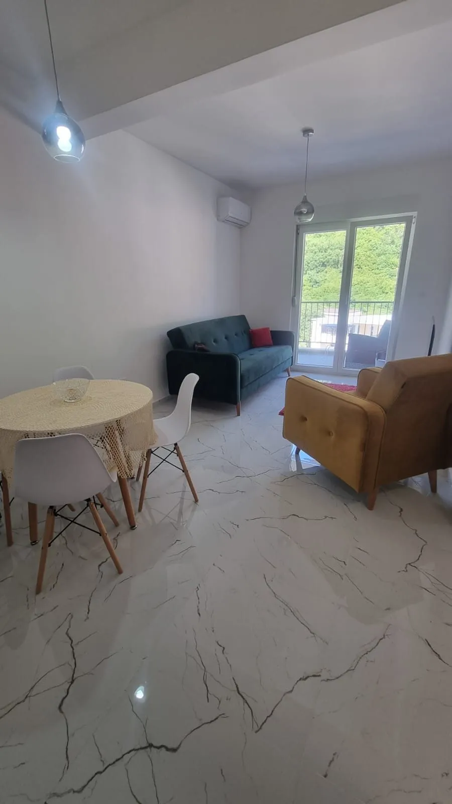 Izdavanje: Jednosoban stan 42 m² – Lazi, Budva — fotografija 7