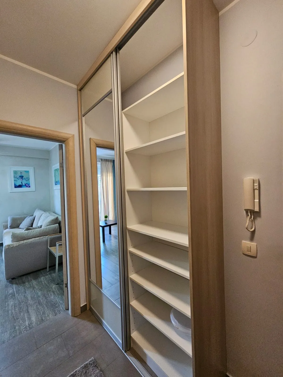 Izdavanje: Jednosoban stan 40 m² – Babin Do, Budva — fotografija 2