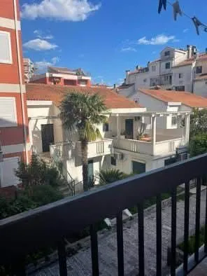 Izdavanje: Jednosoban stan 60 m² – Budva — fotografija 6