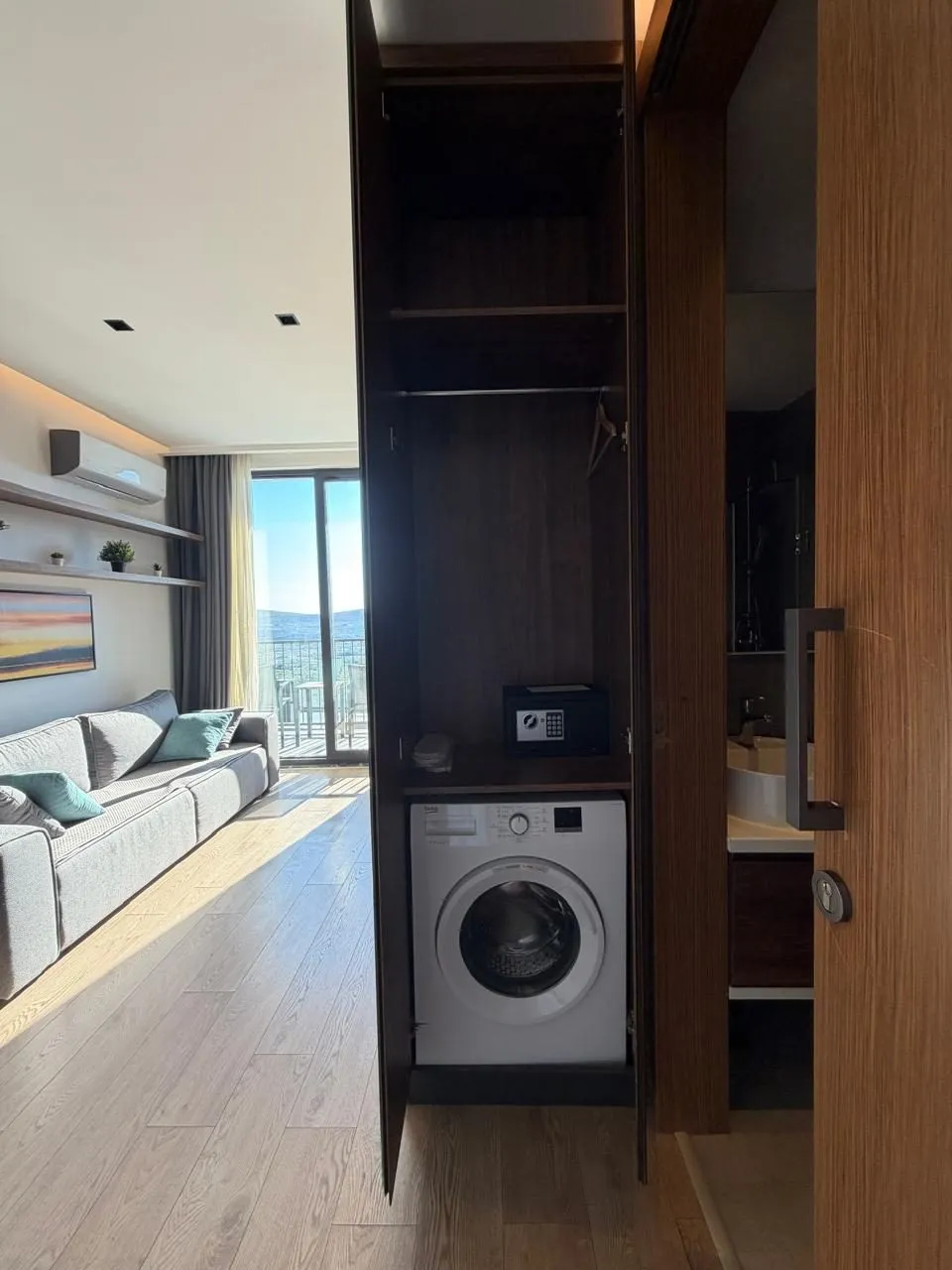 Jednosoban-stan-sa-pogledom-na-more-Kavac-Kotor-16 Jednosoban stan 27 m² – Kavač, Kotor — fotografija 17
