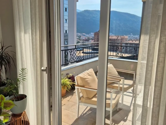 Izdavanje: Jednosoban stan 48 m² – Dubovica, Budva — fotografija 2