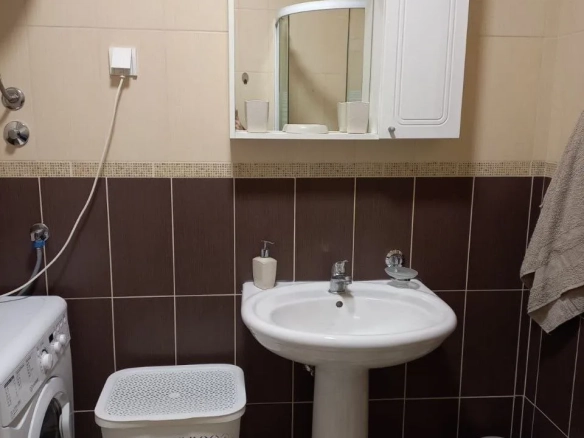 Izdavanje: Dvosoban stan 86 m² – Bečići, Budva — fotografija 3