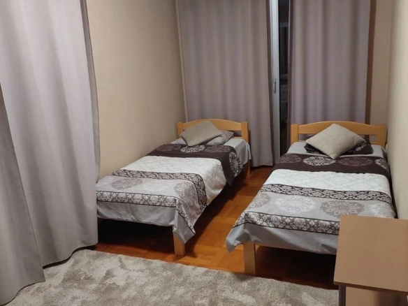Izdavanje: Dvosoban stan 86 m² – Bečići, Budva — fotografija 8