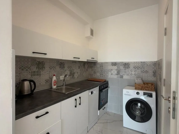 Garsonjera 27 m² – Kavač, Kotor — fotografija 8