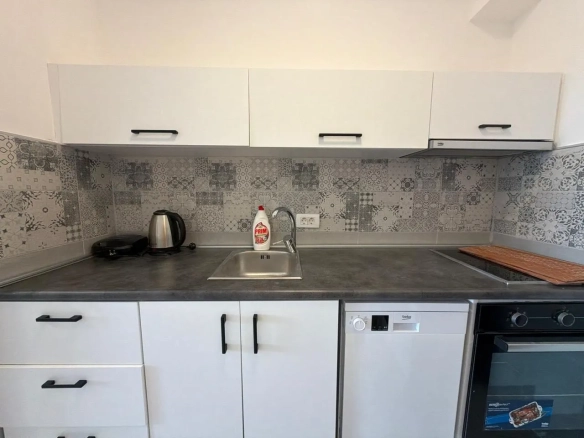 Garsonjera 27 m² – Kavač, Kotor — fotografija 12
