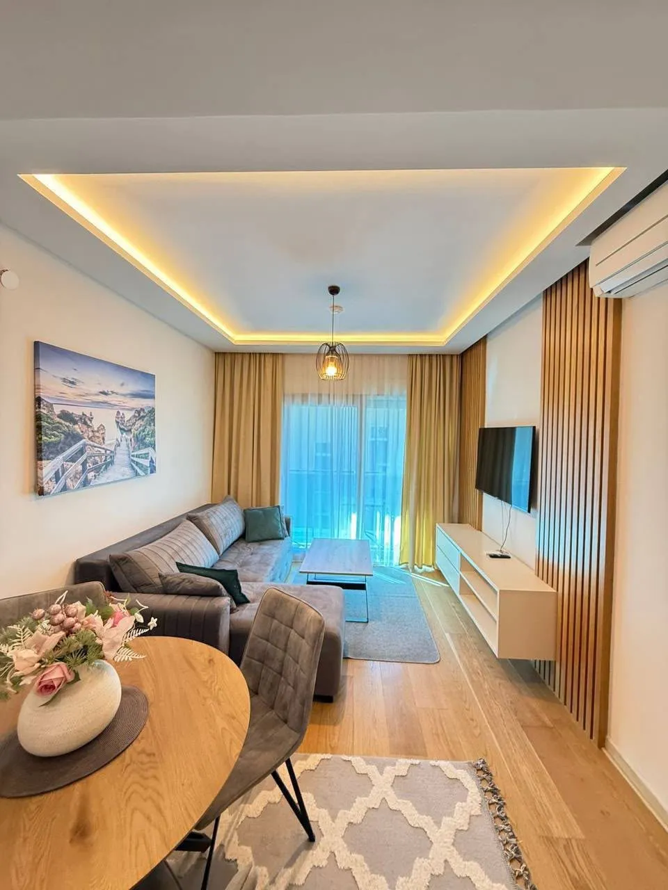 Dvosoban-stan-sa-pogledom-na-more-u-Prznu-Budva-4 Izdavanje: Dvosoban stan 69 m² – Pržno, Budva — fotografija 5